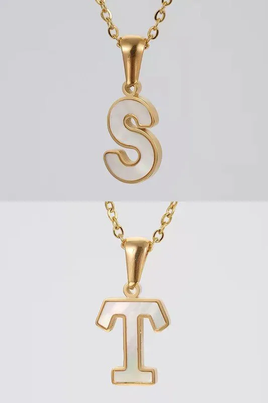 ALPHABET PENDANT FASHION NECKLACE