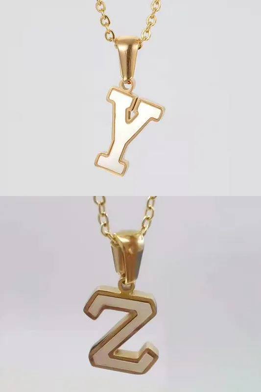 ALPHABET PENDANT FASHION NECKLACE