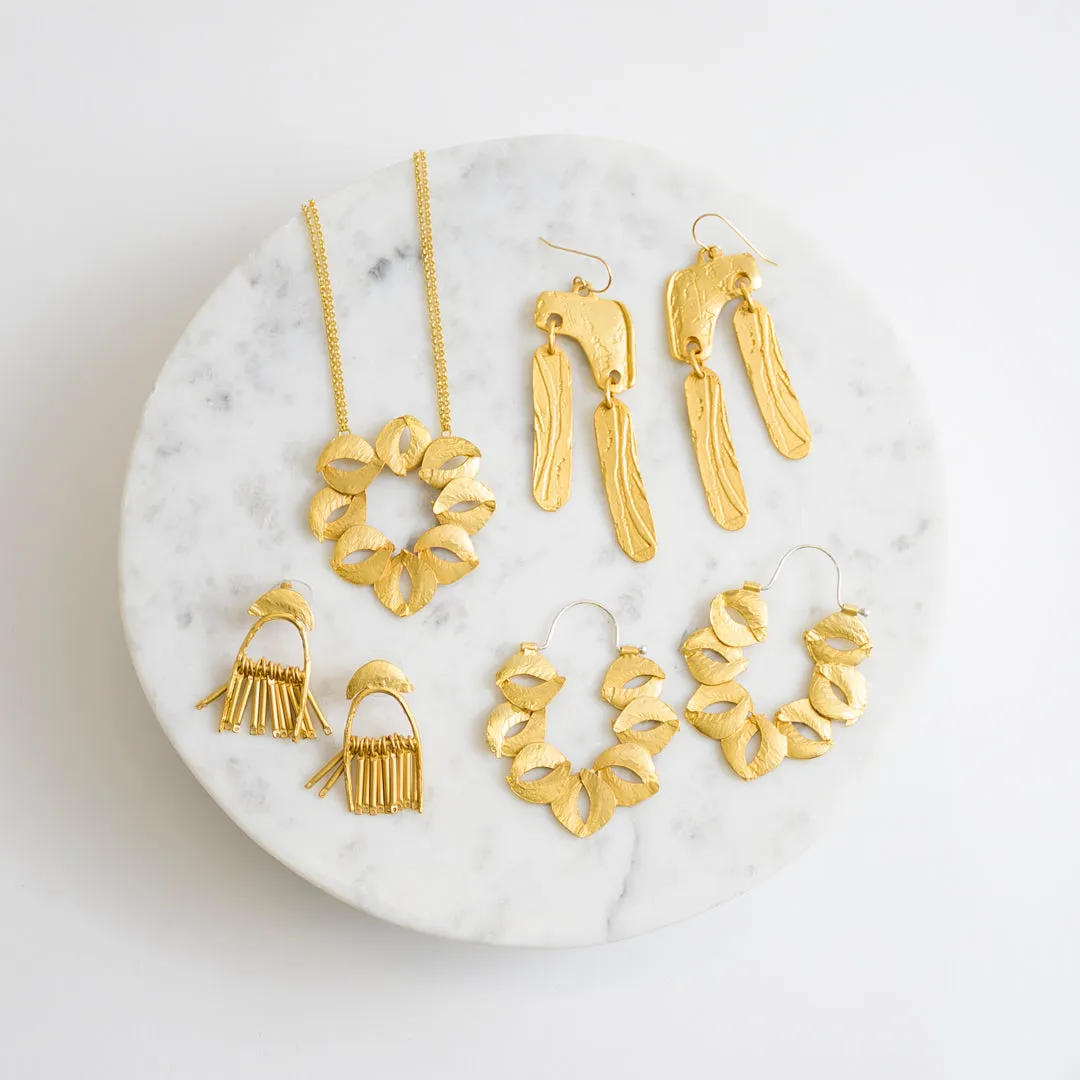 Lingua Nigra sculpture hoop earrings